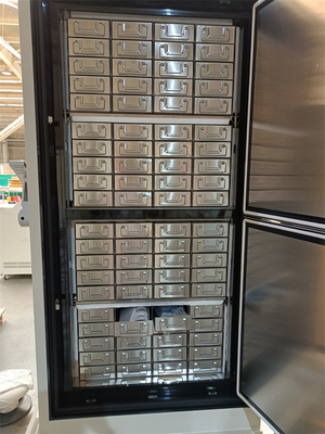 Refrigerador vertical rociado del menos 86 del grado 588L del congelador ultrabajo vaccíneo de acero de la temperatura