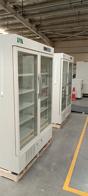 refrigerador vaccíneo del refrigerador de la farmacia biomédica de cristal doble ergonómica de la puerta 656L para el equipo del hospital