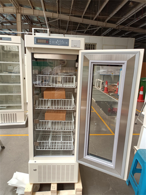 pequeños refrigeradores de enfriamiento de aire forzado reales del banco de sangre de la capacidad 208L para el almacenamiento de la muestra de sangre