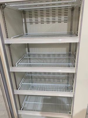 refrigerador biomédico del refrigerador del laboratorio de la farmacia de la puerta doble de la capacidad más grande 656L