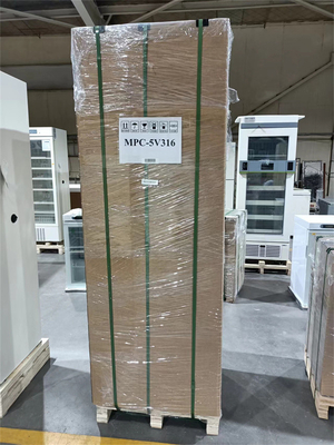 refrigerador médico de la farmacia vertical de la capacidad grande 316L para el gabinete de almacenamiento vaccíneo de las drogas