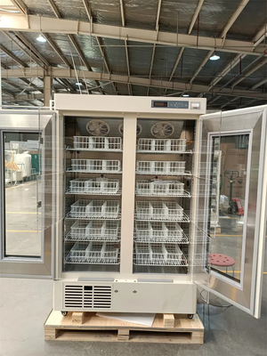Refrigerador Banco de Sangre de 658L Puerta de doble vidrio con cesta de sangre y revestimiento de pulverización en el exterior&quot;