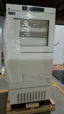 Refrigerador médico congelador 528L. Almacenamiento frío de doble zona para vacunas y medicamentos.