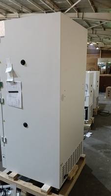 Refrigerador médico congelador 528L. Almacenamiento frío de doble zona para vacunas y medicamentos.