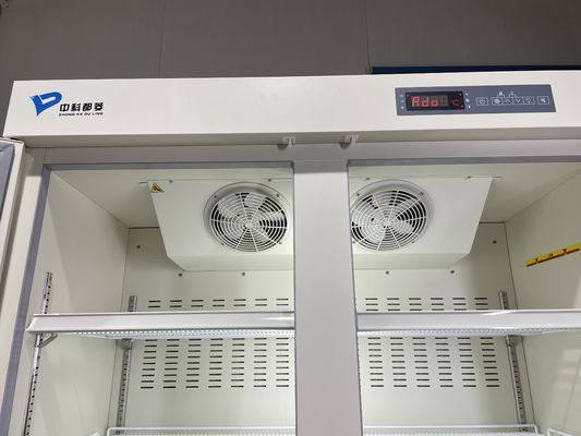 Refrigerador vaccíneo de la farmacia médica vertical del soporte de la puerta de la capacidad grande 1006L de lado a lado 2-8 grados